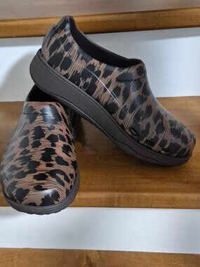 FITFLOP High Performance Clogs - Size 8.5M  (40)   NWOT